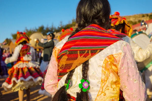 Peru Güney Amerika Karnaval Kıyafetleri Üzerine Renkli Bir Dekor — Stok fotoğraf