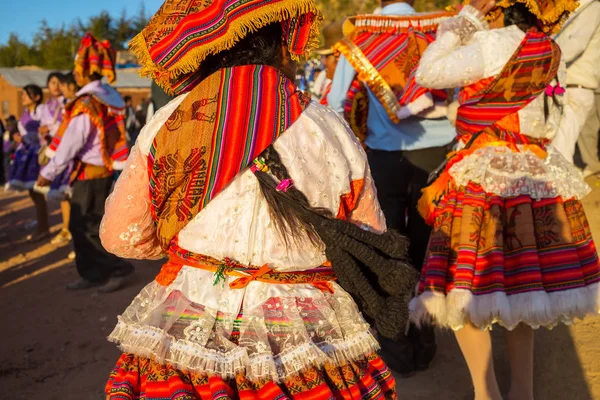 Titicaca Bölgesinde Otantik Peru Dansı — Stok fotoğraf