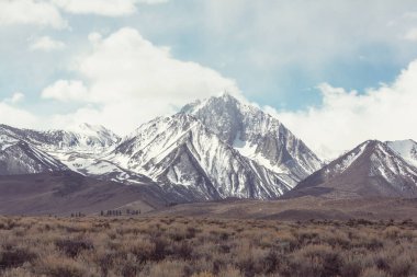 Kaliforniya 'daki Sierra Nevada dağları, ABD