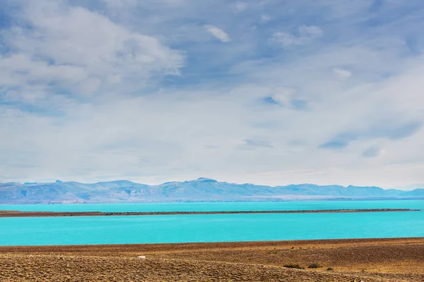 파타고니아의 아름다운 풍경이었습니다 남아메리카 아르헨티나 호숫가 — 스톡 사진