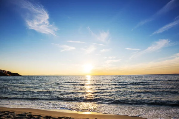 Escénica Puesta Sol Colores Costa Del Mar Bueno Para Fondo — Foto de Stock