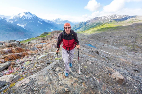 Hiking Man Canadian Mountains Hike Popular Recreation Activity North America — Stock Photo, Image