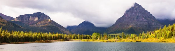 Malerische Felsgipfel Des Glacier National Park Montana Usa Schöne Naturlandschaften — Stockfoto