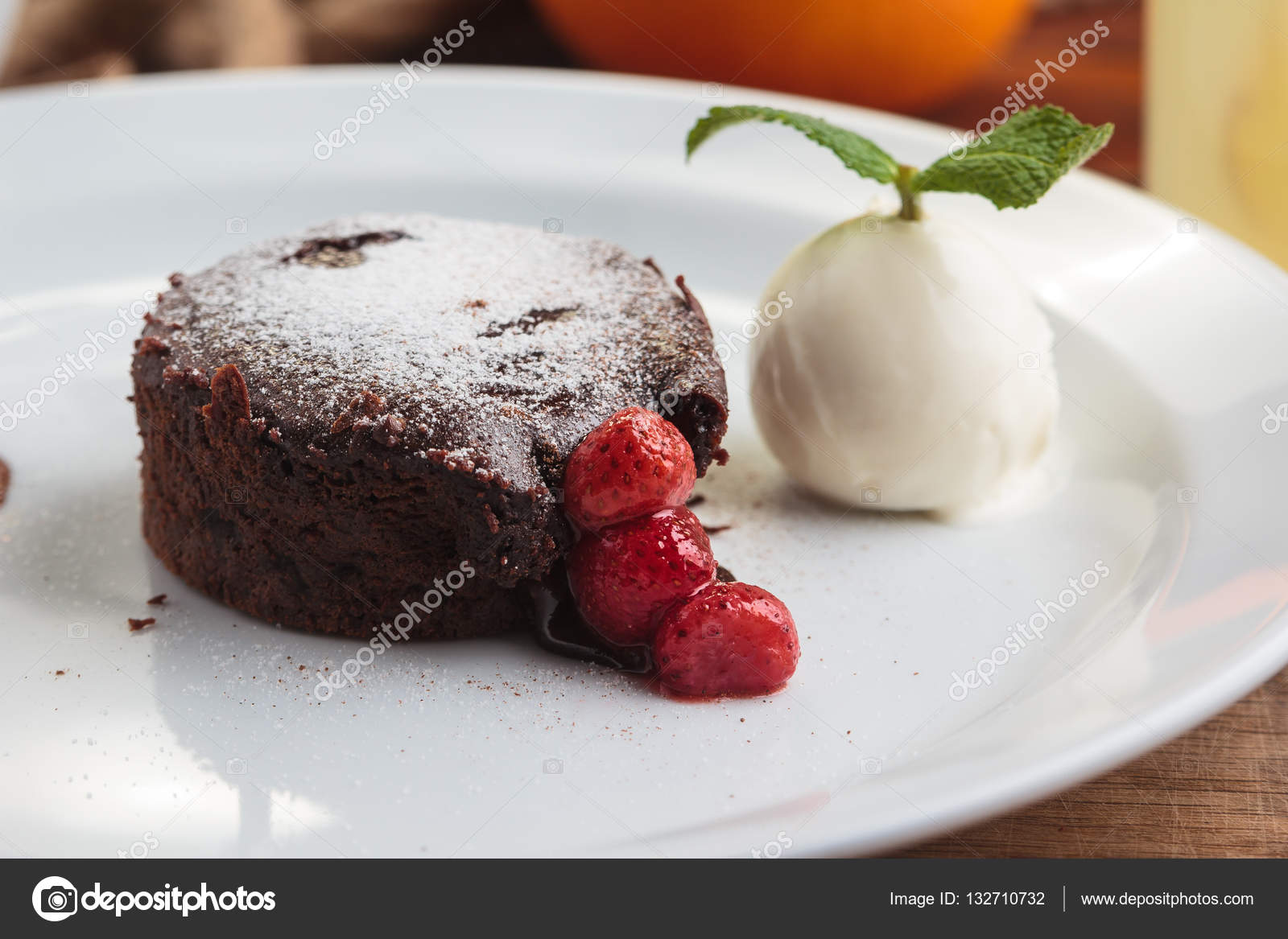 Colored Pencil Art Collectibles Dessin Fraise Gourmande Au Chocolat Coulant Colored Pencil Art Collectibles Dessin Fraise Gourmande Au Chocolat Coulant