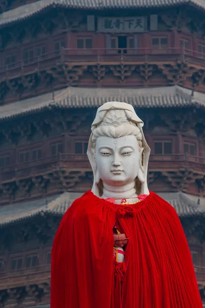 Robed Buddha Sakyamuni — Stockfoto