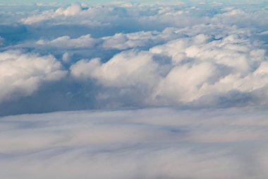 Bulutların Çarpışması