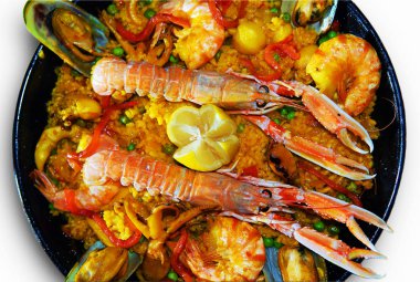 İspanya. Paella. Deniz ürünleri ve sebze ile ayağa kalkın. İspanyol traditi