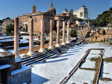 Roma. İtalya. 27 Şubat 2018 Roma'da Antik Roma kalıntıları. Kablosuz içinde