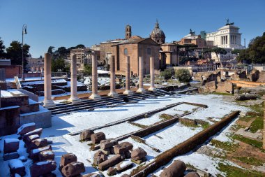 Roma. İtalya. 27 Şubat 2018 Roma'da Antik Roma kalıntıları. Kablosuz içinde