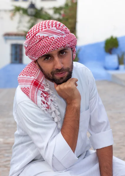 Jeune homme arabe — Photo