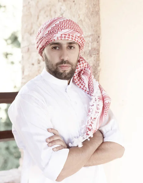 阿拉伯的年轻人 — 图库照片
