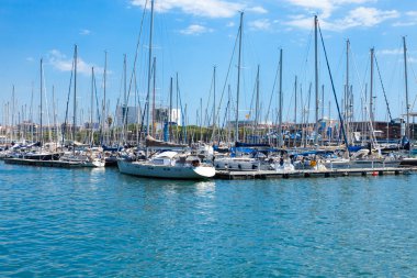 Barselona Limanı yatlar