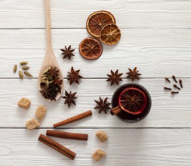 baharat için mulled şarap