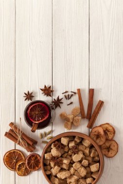 baharat için mulled şarap