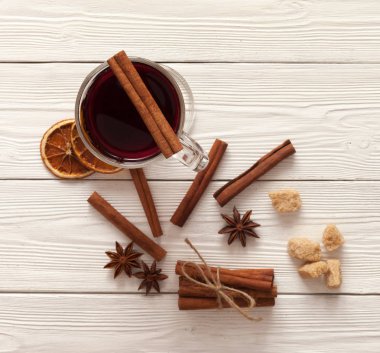 baharat için mulled şarap