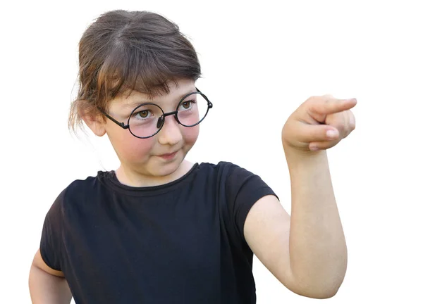 Petite fille en lunettes sur fond blanc. Émotion — Photo