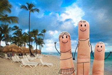Aile sahilde. Egzotik tatil