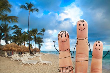 Aile sahilde. Egzotik tatil