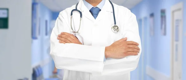 The doctor with stethoscope — Stock Photo, Image