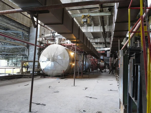 Turbina a vapor, máquinas, tubos, tubos na central eléctrica — Fotografia de Stock