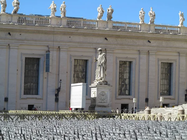 19.06.2017, Vaticano, Roma, Italia: Vista sobre la plaza de San Pedro — Foto de Stock