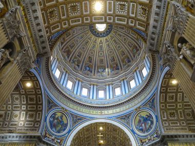 19.06.2017, Vatikan Şehri: St. Peter's Bazilikası kapalı iç