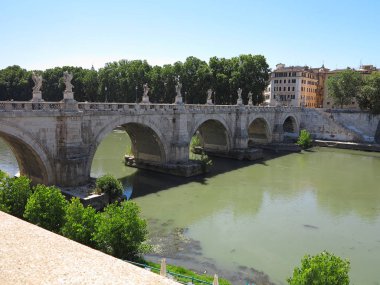 19.06.2017, Roma, İtalya: Sant' Angelo Köprüsü için Hadrian Maus