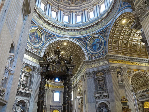 19.06.2017, Cidade do Vaticano: Catedral de São Paulo interior — Fotografia de Stock