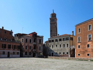 Vintage pencere ve içinde histori klasik bir binanın detay