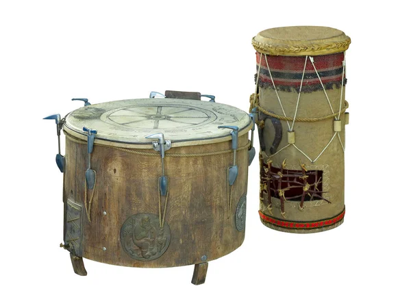 Бурый деревянный барабан ручной работы, изолированный на белом — стоковое фото