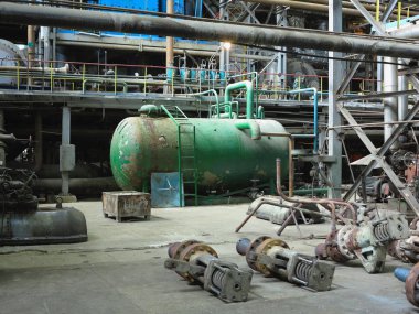 Elektrik motorları, borular, tüpler, e ile endüstriyel büyük su pompaları