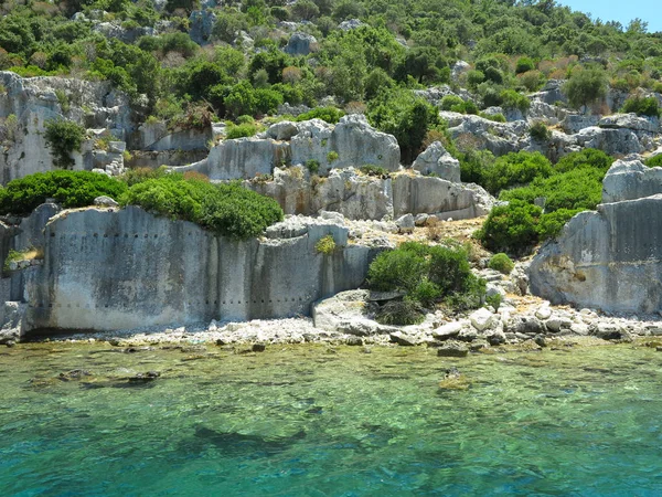 古代のリュキアの都市ケコヴァ島の沈没遺跡 — ストック写真