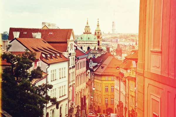 Praga architektura w vintage kolory. — Zdjęcie stockowe