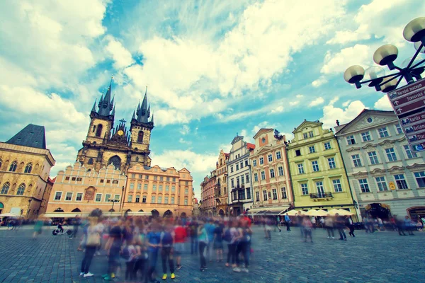 Old town of Prague with crowd of tourists. — Stock Photo, Image