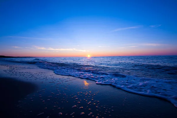 Tramonto sul mare. — Foto Stock