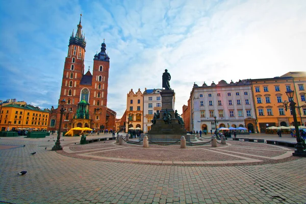 Krakkó, Lengyelország. Fő tér — Stock Fotó