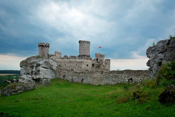 Ruins of the old medieval castle. 로열티 프리 스톡 사진