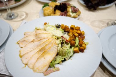 Tablo catering hizmeti ile gümüş ayarla