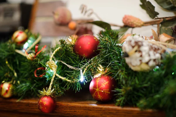 Decoración del árbol de abeto de Navidad —  Fotos de Stock