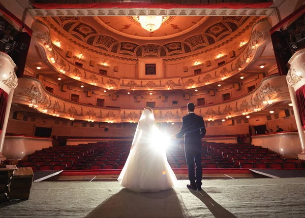 Wedding Couple Drama Theater Bride Groom — Zdjęcie stockowe