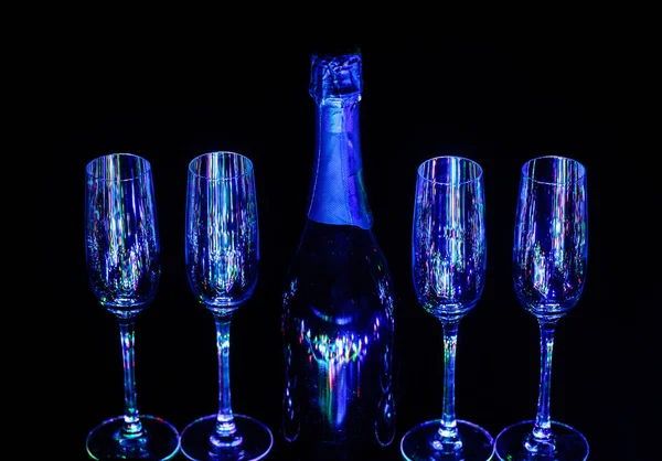 Окуляри Шампанського Яскравому Фоні Ефектом Боке Вболівальники — стокове фото