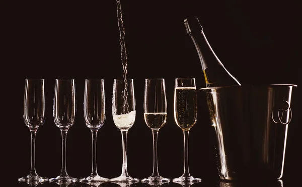 Champagneglas Svart Bakgrund — Stockfoto