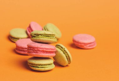 güzel ve renkli Fransızca macaroons veya macaron