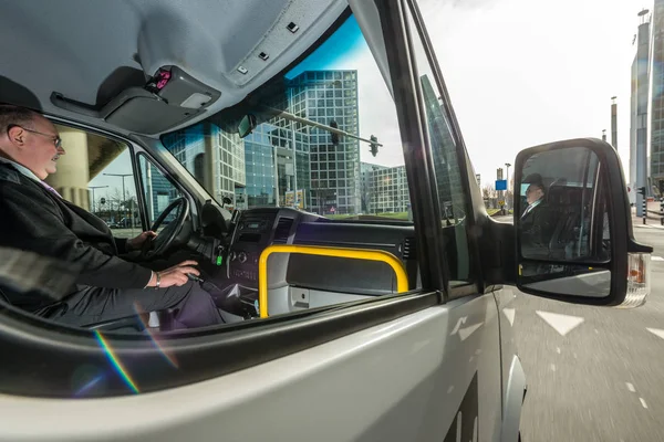 Professional male cab driver — Stock Photo, Image