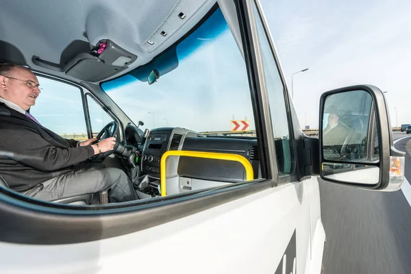 Professional male cab driver — Stock Photo, Image