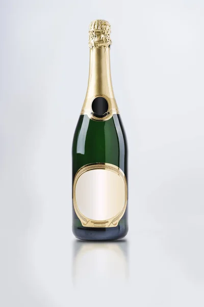 Luxus Champagnerflasche Isoliert — Stockfoto