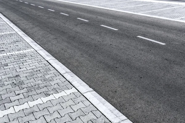 Empty two lane asphalt road highway — Stock Photo, Image