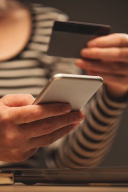 Bankamatik kartı ödeme evden cep telefonunuzda