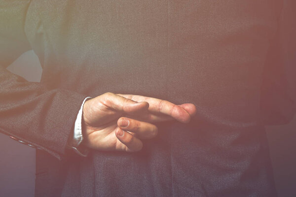 Politician telling lies