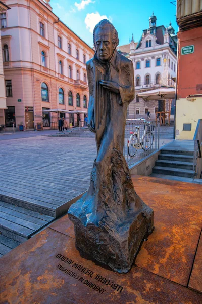 Gustav mahler Statue in Ljubljana — Stockfoto